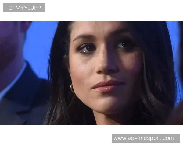 汤爹认可梅根掌管火鸡大餐称黑人女性烹饪技艺出众