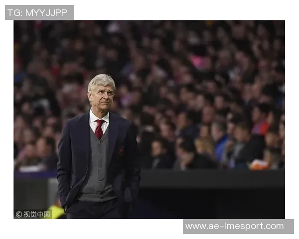 温格回忆亨利初期心态转变:我鼓励他踢中锋不必担心进球 温格回忆亨利初期心态转变:我鼓励他踢中锋不必担心进球