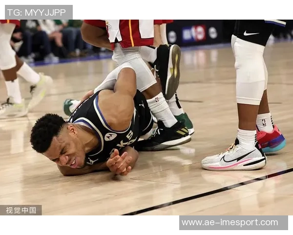 字母哥回忆受伤时刻如遭重击却发现四周无人感慨不已